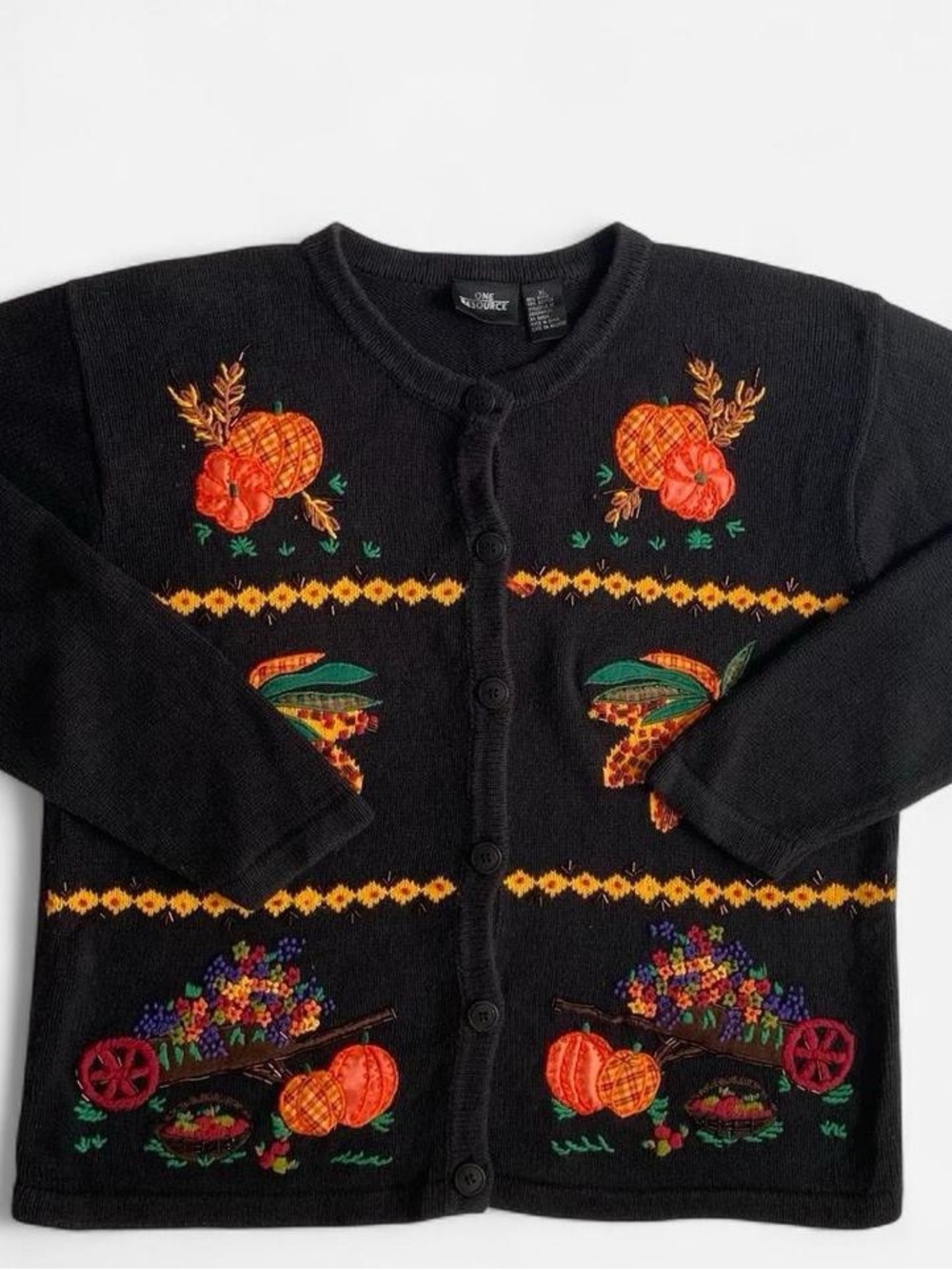 Vintage black pumpkin fall harvest cardigan